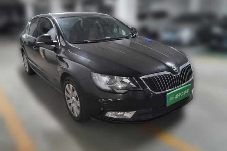 Used Skoda Superb 2013 1.4TSI DSG Sport Edition Front Right 45 Deg