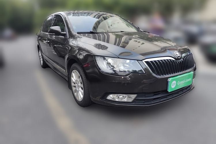Used Skoda Superb 2013 1.8TSI Automatic MingShi Edition Front Right 45 Deg