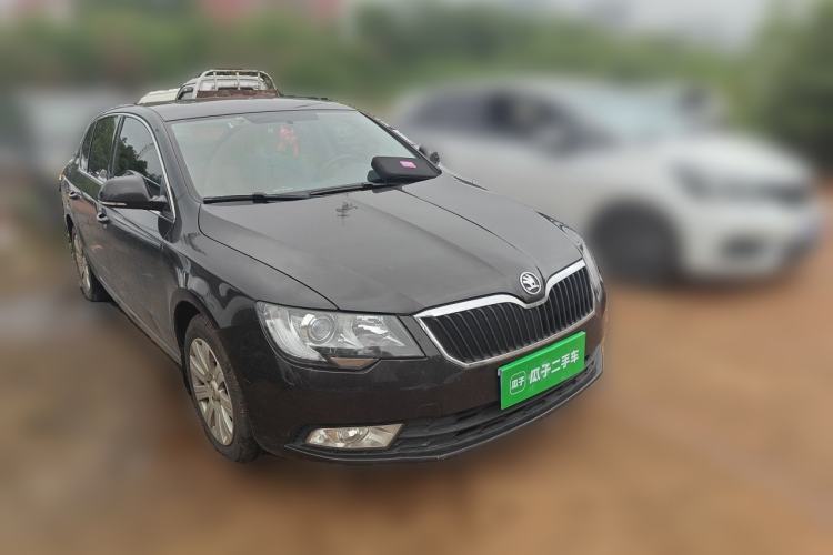 Used Skoda Superb 2013 1.4TSI DSG Sport Edition Front Right 45 Deg