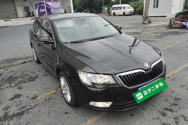Used Skoda Superb 2013 1.8TSI Automatic MingShi Edition Front Right 45 Deg