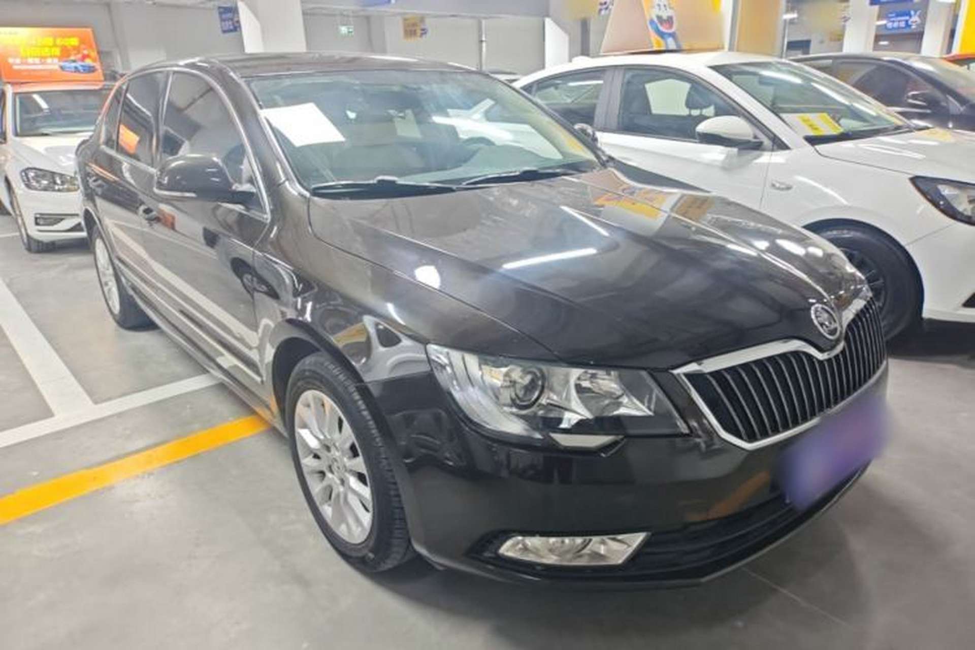 Used Skoda Superb 2013 1.8TSI Automatic MingShi Edition Front Right 45 Deg
