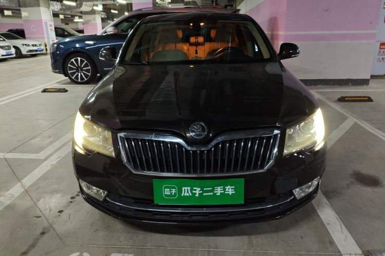 Used Skoda Superb 2013 1.8TSI Automatic Yashi Edition Front