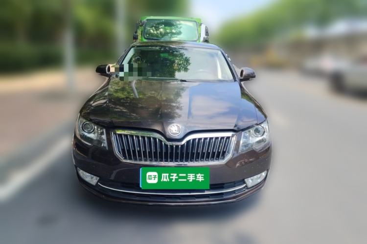 Used Skoda Superb 2013 1.4TSI Manual Shengshi Edition Front