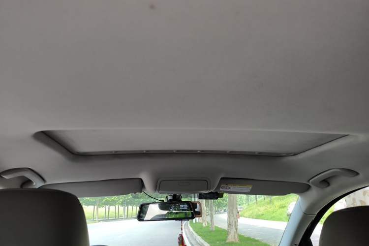 Used Skoda Superb 2013 1.8TSI Automatic Yashi Edition Headliner