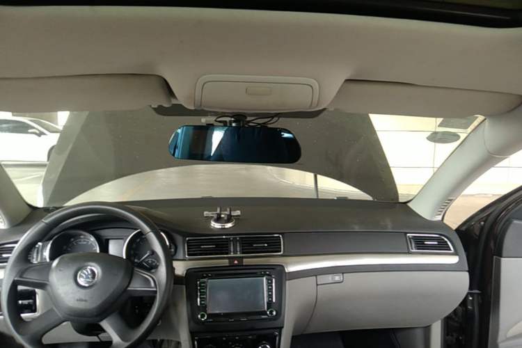 Used Skoda Superb 2013 1.4TSI DSG Sport Edition Headliner