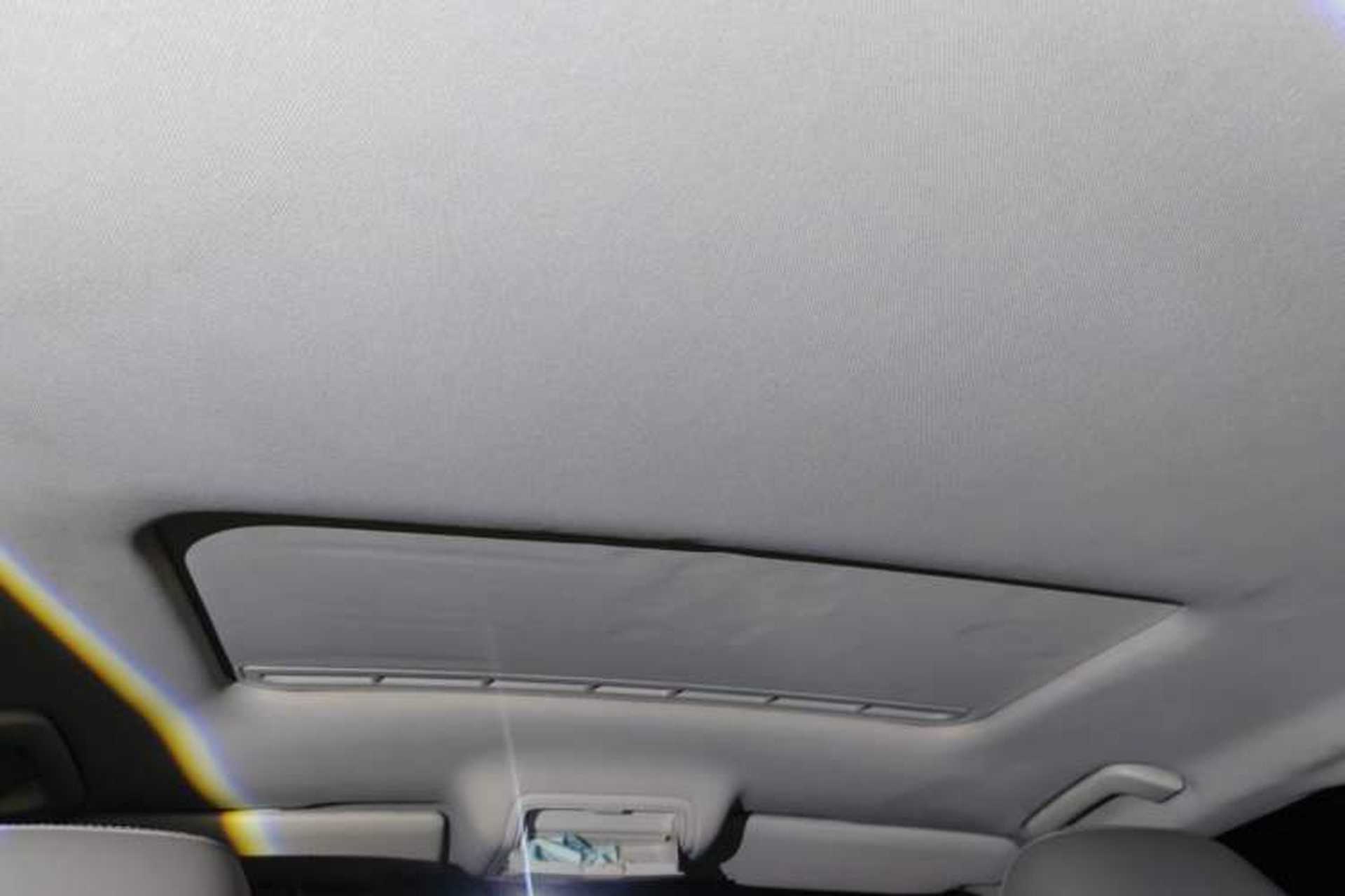 Used Skoda Superb 2013 1.8TSI Automatic MingShi Edition Headliner