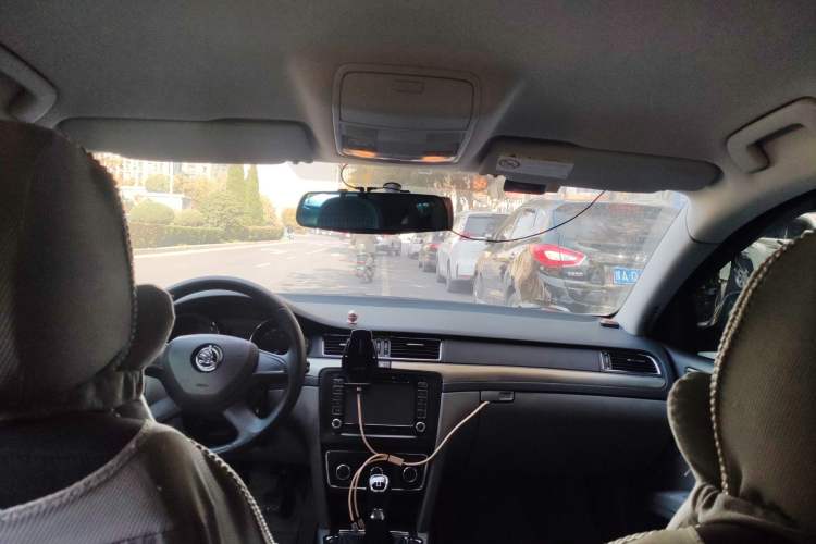Used Skoda Superb 2013 1.4TSI Manual Shengshi Edition Headliner