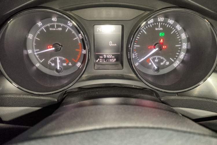 Used Skoda Superb 2013 1.4TSI DSG Sport Edition Instrument Cluster