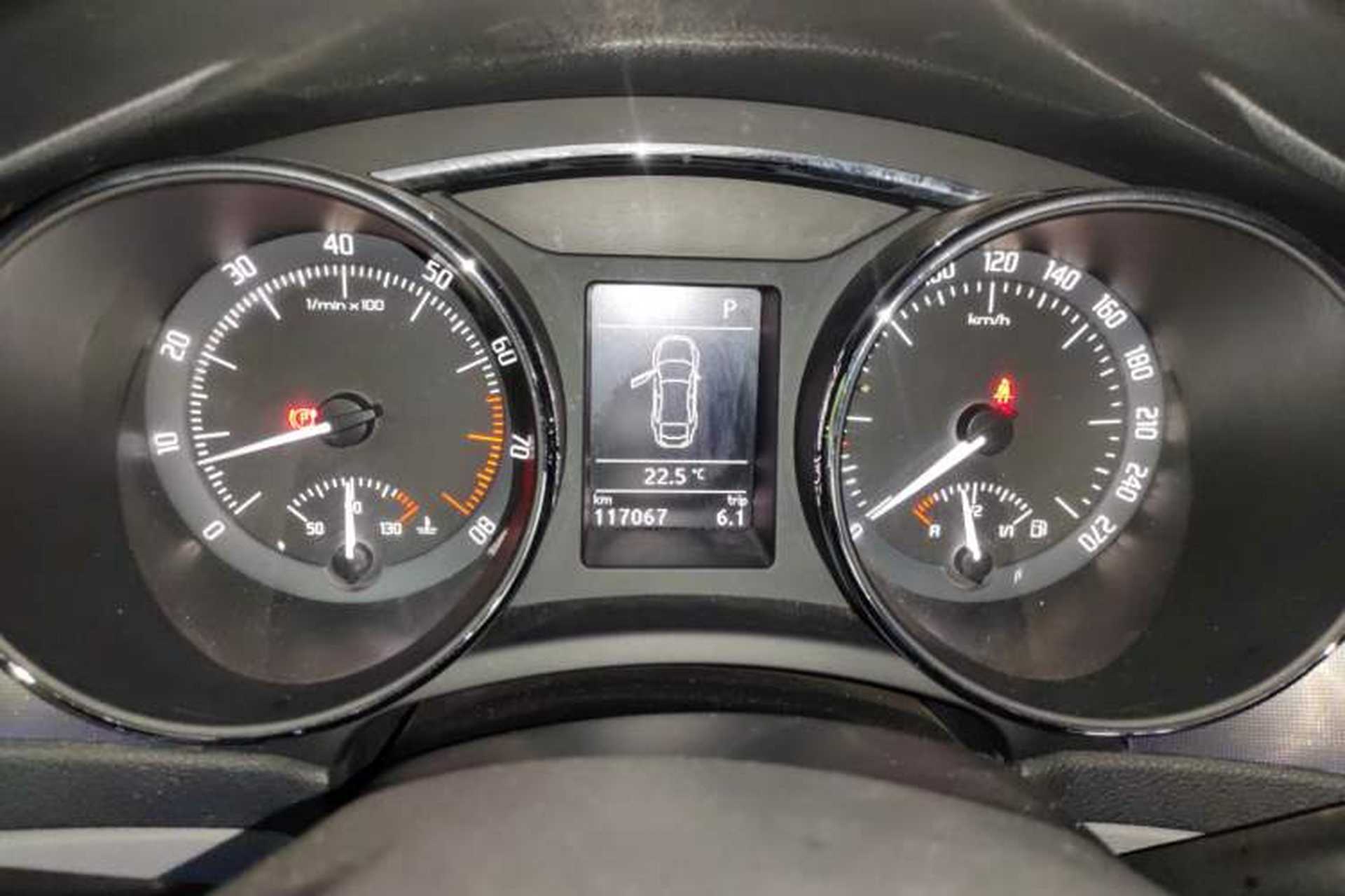 Used Skoda Superb 2013 1.8TSI Automatic MingShi Edition Instrument Cluster