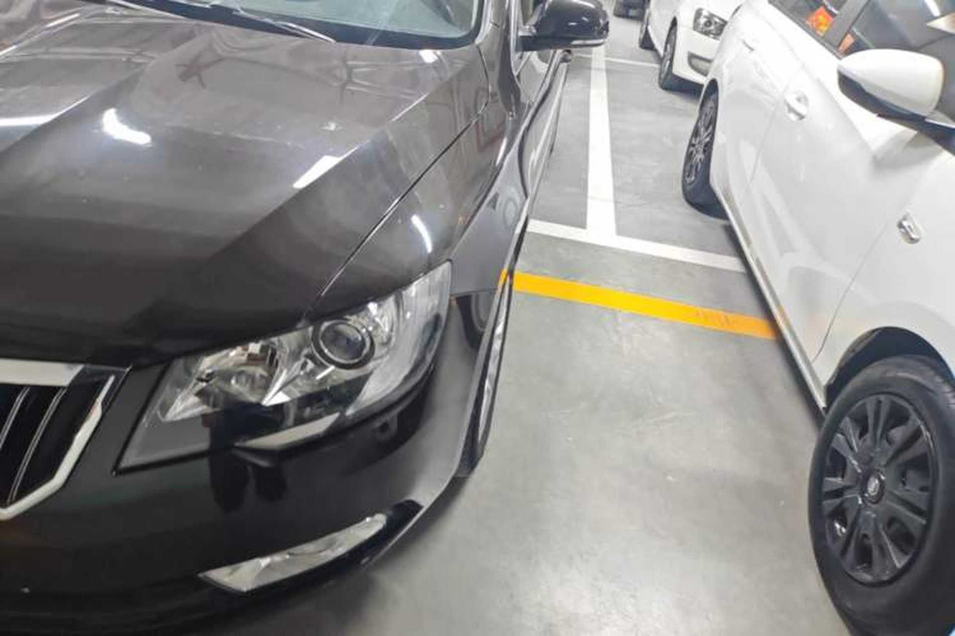 Used Skoda Superb 2013 1.8TSI Automatic MingShi Edition Left Front Headlight