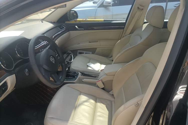 Used Skoda Superb 2013 1.8TSI Automatic MingShi Edition Left Front Seat
