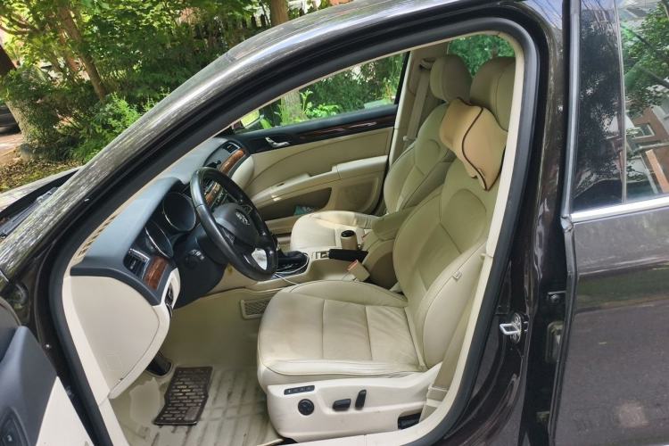 Used Skoda Superb 2013 1.8TSI Automatic Yashi Edition Left Front Seat