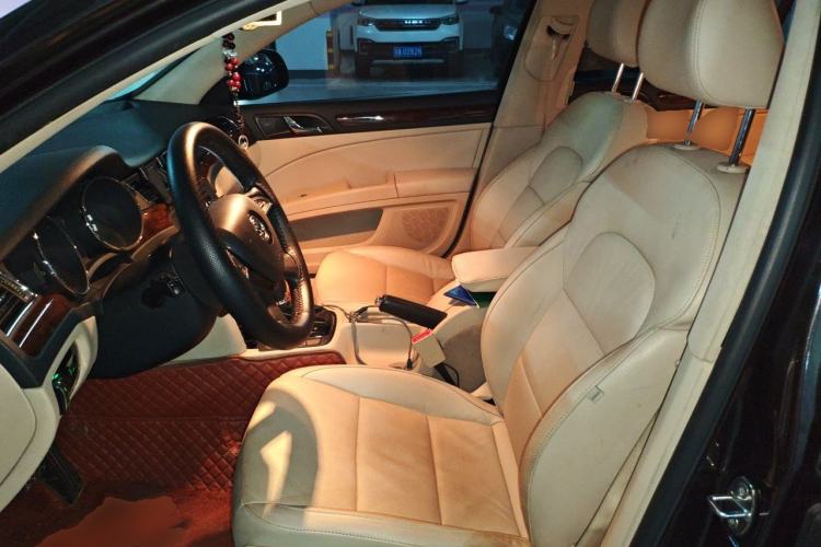 Used Skoda Superb 2013 1.8TSI Automatic Yashi Edition Left Front Seat