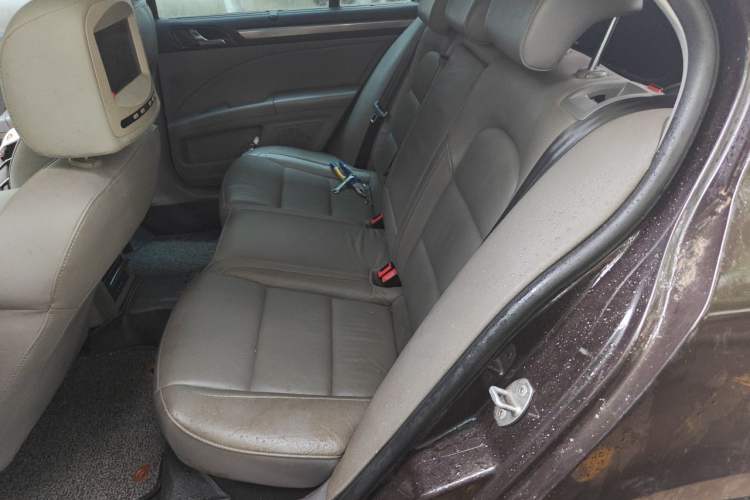 Used Skoda Superb 2013 1.8TSI Automatic Yashi Edition Left Rear Seat
