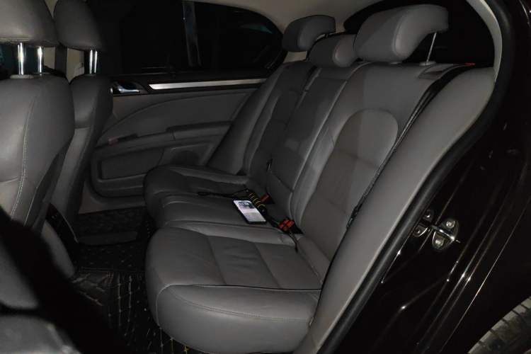 Used Skoda Superb 2013 1.8TSI Automatic Yashi Edition Left Rear Seat
