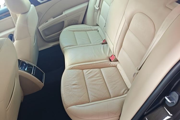 Used Skoda Superb 2013 1.8TSI Automatic Yashi Edition Left Rear Seat