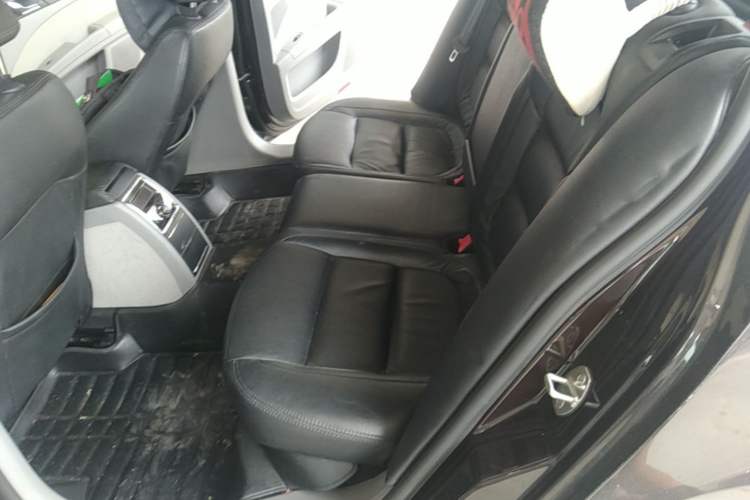 Used Skoda Superb 2013 1.4TSI DSG Sport Edition Left Rear Seat