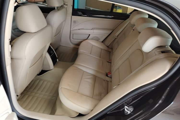 Used Skoda Superb 2013 1.8TSI Automatic Yashi Edition Left Rear Seat