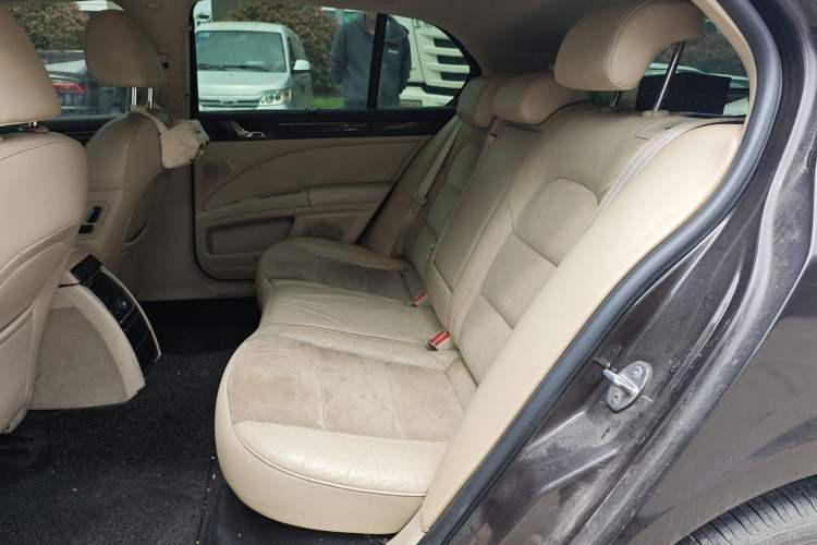Used Skoda Superb 2013 2.0 TSI DSG Luxury Edition Left Rear Seat
