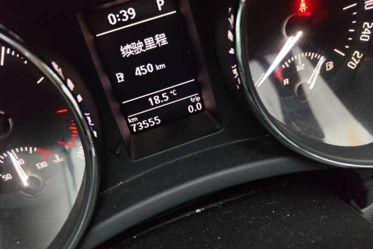 Used Skoda Superb 2013 1.8TSI Automatic Yashi Edition Odometer Close Up