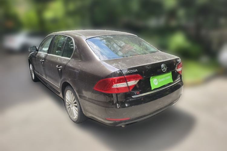 Used Skoda Superb 2013 1.8TSI Automatic Yashi Edition Rear Left 45 Deg