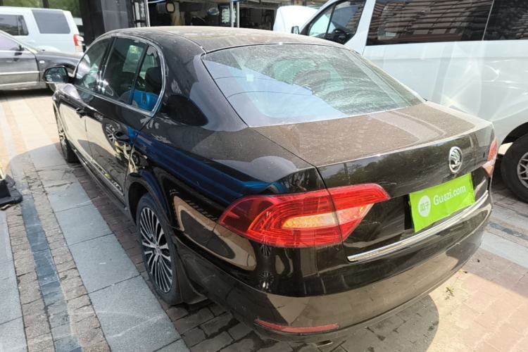 Used Skoda Superb 2013 2.0 TSI DSG Luxury Edition Rear Left 45 Deg