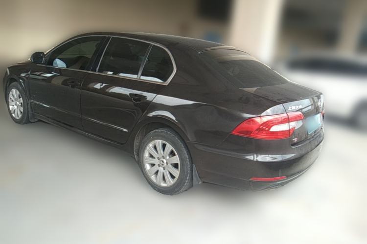 Used Skoda Superb 2013 1.4TSI DSG Sport Edition Rear Left 45 Deg