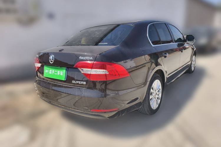Used Skoda Superb 2013 1.4 TSI DSG Prestige Edition Rear Right 45 Deg