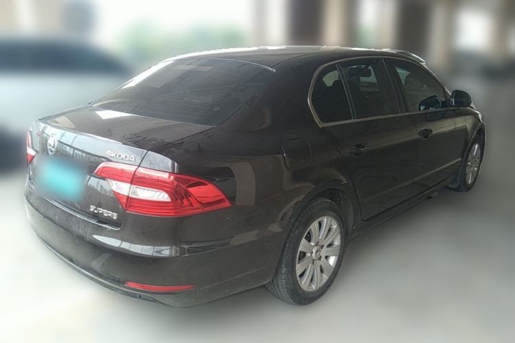 Used Skoda Superb 2013 1.4TSI DSG Sport Edition Rear Right 45 Deg