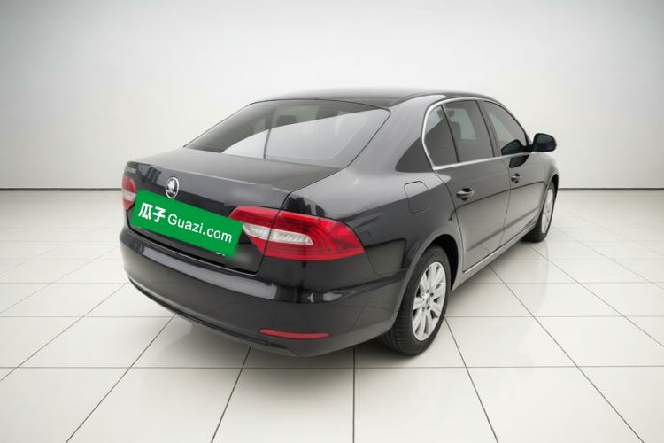 Used Skoda Superb 2013 1.4TSI DSG Sport Edition Rear Right 45 Deg