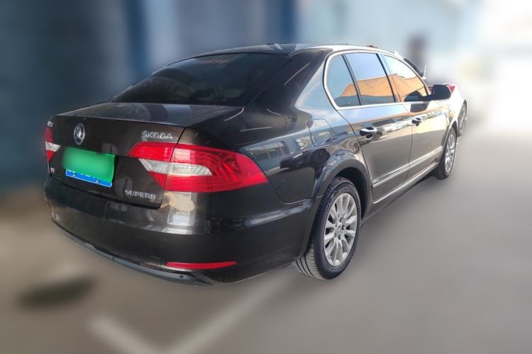 Used Skoda Superb 2013 1.8TSI Automatic MingShi Edition Rear Right 45 Deg