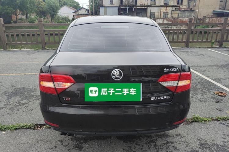 Used Skoda Superb 2013 1.8TSI Automatic MingShi Edition Rear