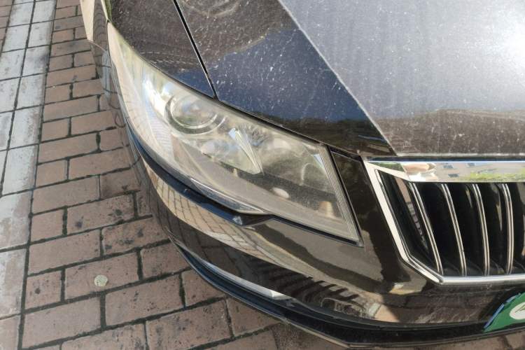 Used Skoda Superb 2013 1.8TSI Automatic MingShi Edition Right Front Headlight