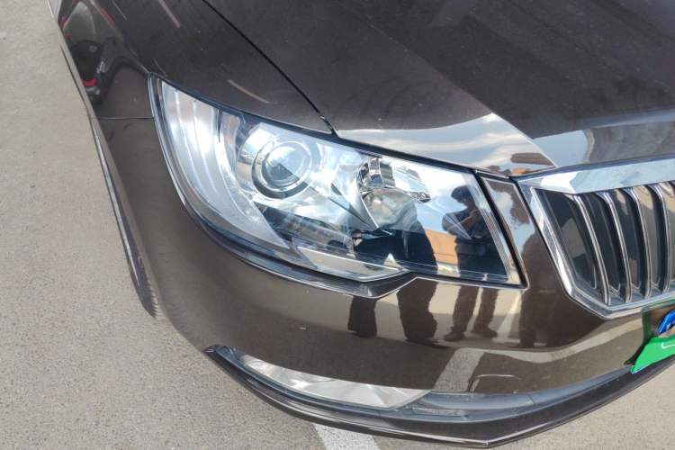 Used Skoda Superb 2013 1.8TSI Automatic MingShi Edition Right Front Headlight
