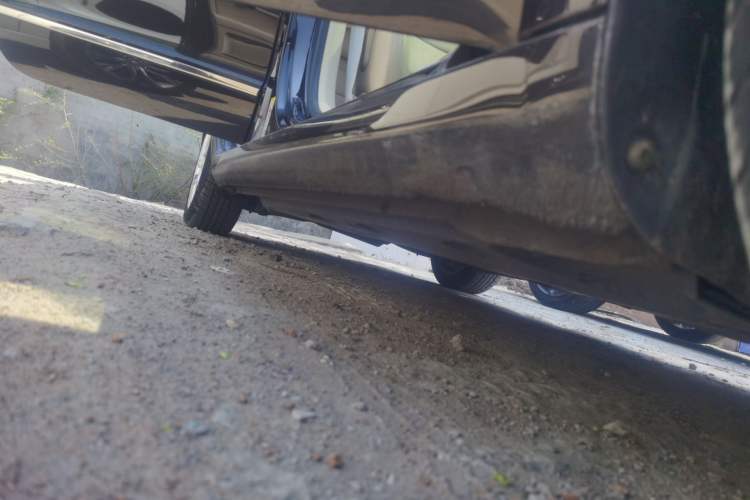 Used Skoda Superb 2013 1.4 TSI DSG Prestige Edition Right Side Sill