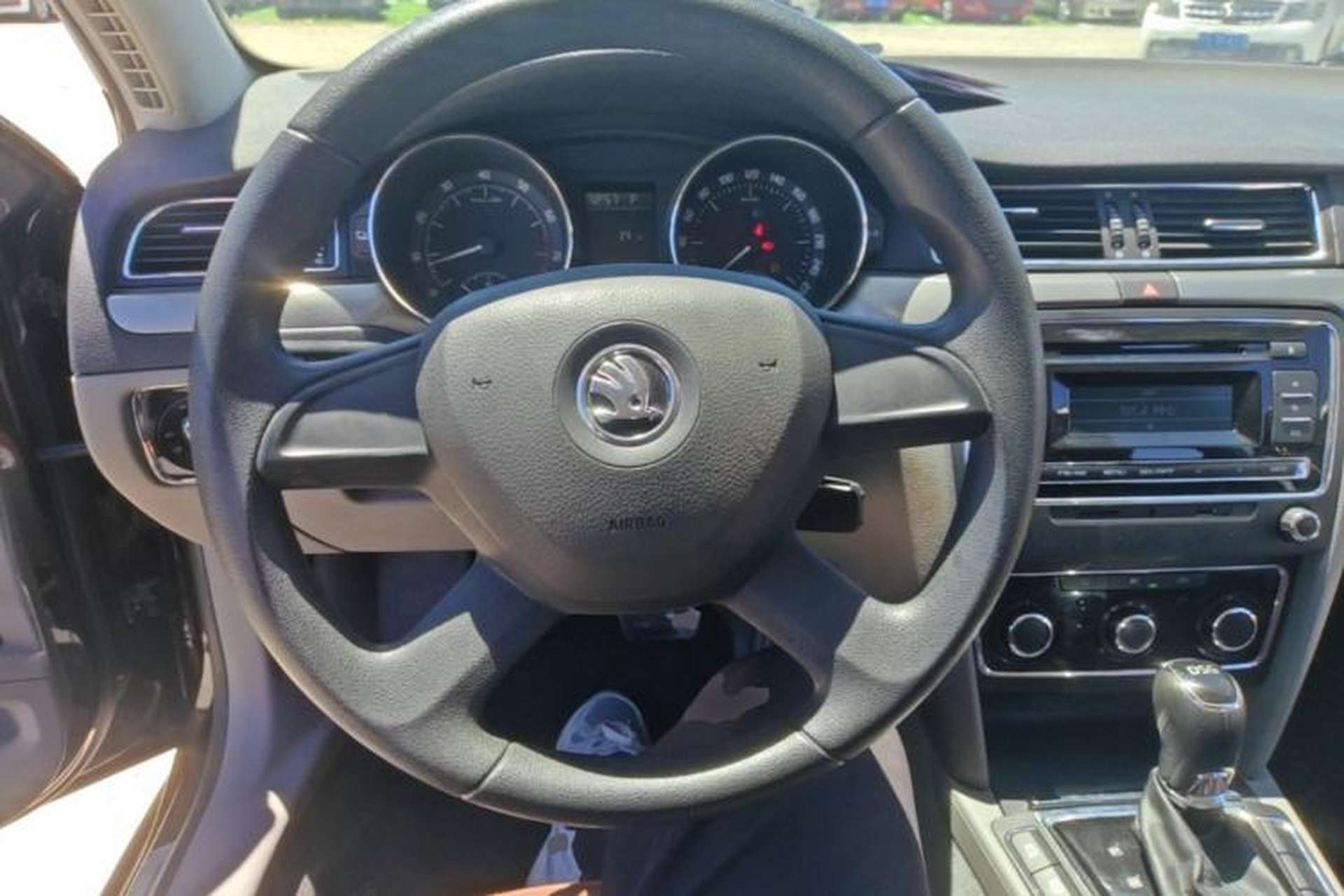 Used Skoda Superb 2013 1.4TSI DSG Sport Edition Steering Wheel