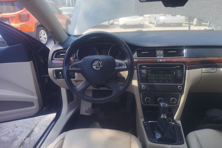 Used Skoda Superb 2013 1.4 TSI DSG Prestige Edition Steering Wheel