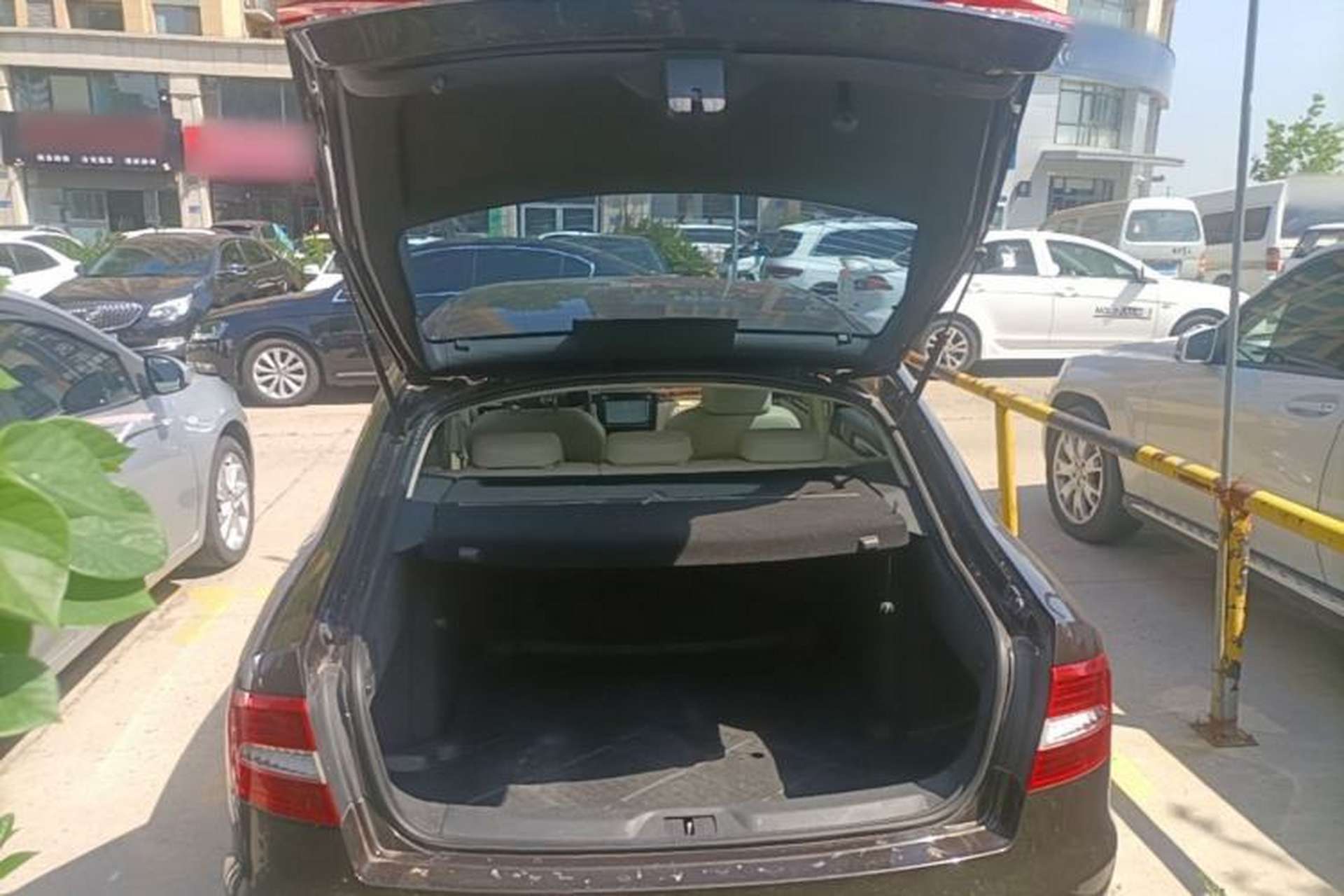 Used Skoda Superb 2013 1.8TSI Automatic MingShi Edition Trunk
