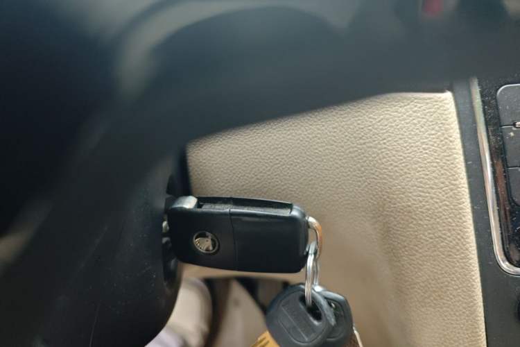 Used Skoda Superb 2013 1.8TSI Automatic MingShi Edition Vehicle Key