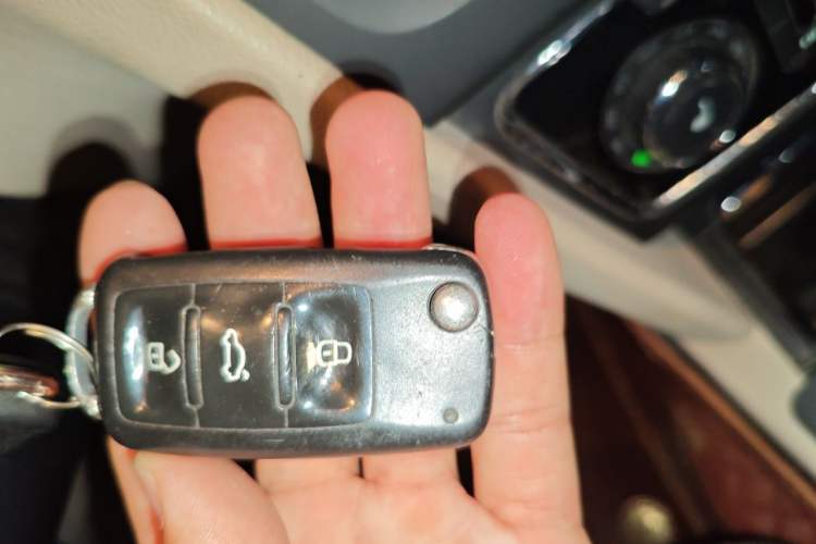 Used Skoda Superb 2013 1.8TSI Automatic Yashi Edition Vehicle Key