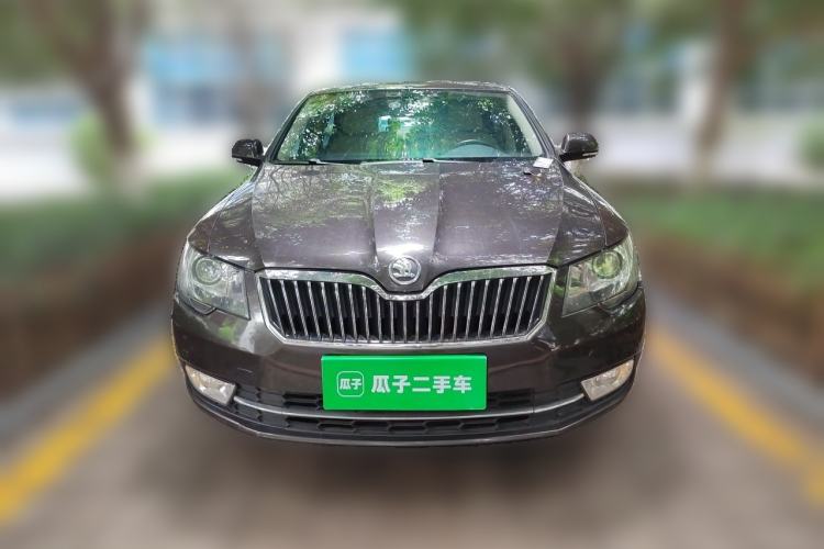 Used Skoda Superb 2013 1.8TSI Automatic Yashi Edition Front