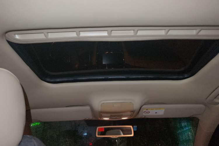 Used Skoda Superb 2013 1.8TSI Automatic MingShi Edition Headliner