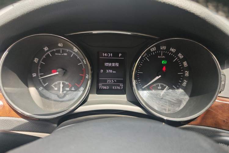 Used Skoda Superb 2013 1.8TSI Automatic MingShi Edition Instrument Cluster