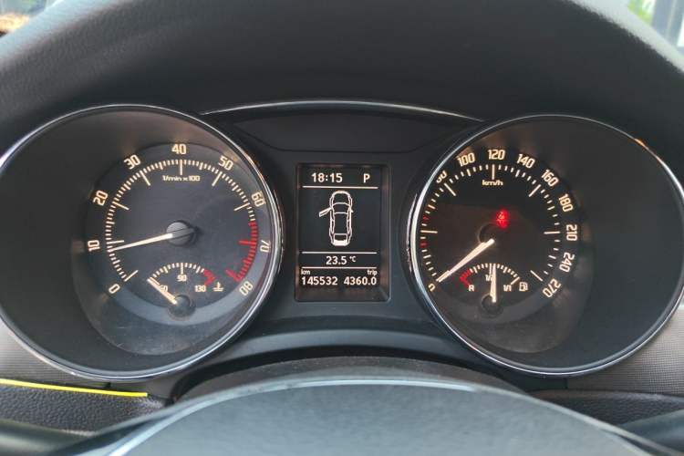 Used Skoda Superb 2013 1.8TSI Automatic Yashi Edition Instrument Cluster