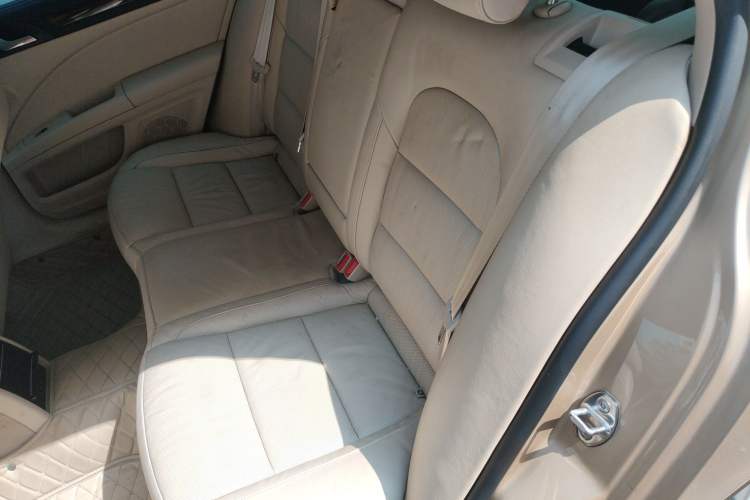 Used Skoda Superb 2013 1.8TSI Automatic Yashi Edition Left Rear Seat