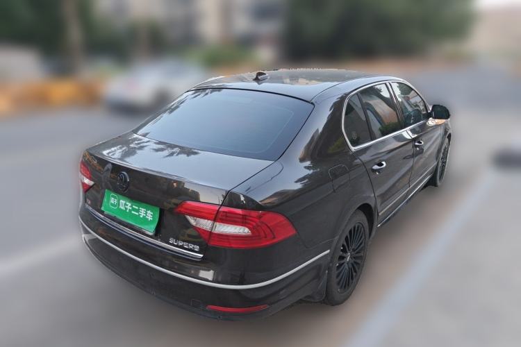 Used Skoda Superb 2013 1.8TSI Automatic Yashi Edition Rear Right 45 Deg