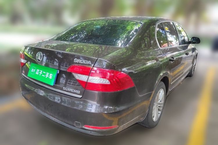 Used Skoda Superb 2013 1.8TSI Automatic Yashi Edition Rear Right 45 Deg