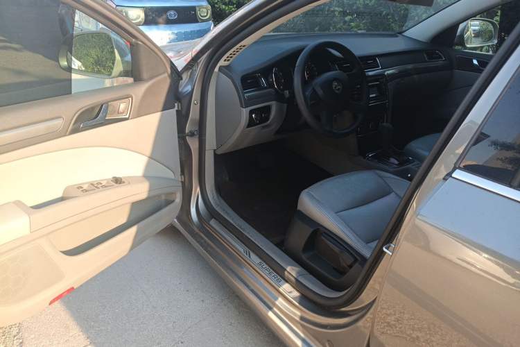 Used Skoda Superb 2013 1.4TSI DSG Sport Edition Driver Seat