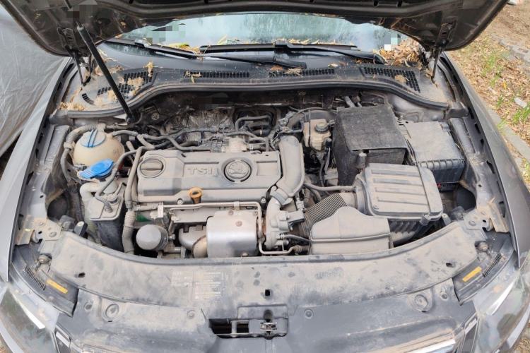 Used Skoda Superb 2013 1.4 TSI DSG Prestige Edition Engine Bay