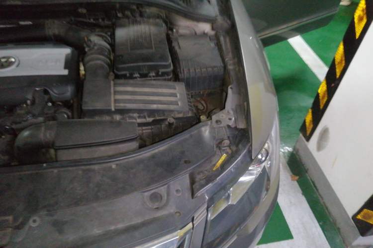 Used Skoda Superb 2013 1.8TSI Automatic MingShi Edition Engine Bay Left